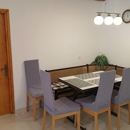 Apartment Dinka Kornic Exterior photo