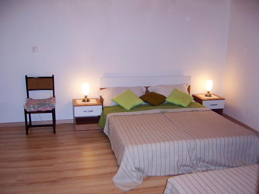 Apartment Dinka Kornic Exterior photo